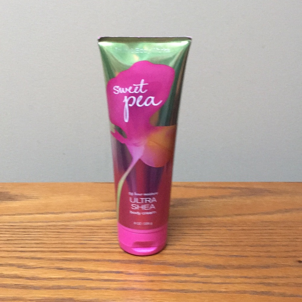 Bath and body works ultra shea body cream